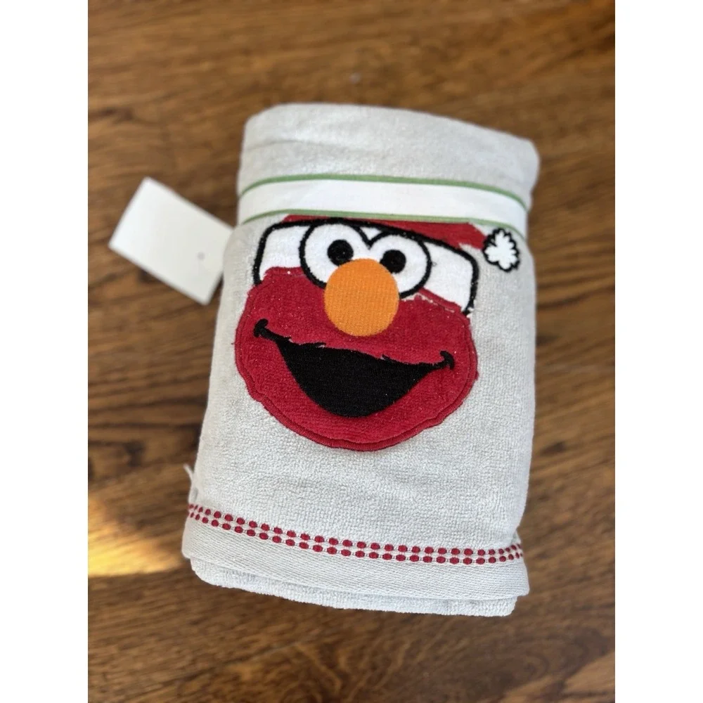 Elmo Sesame Stree Christmas Hand Towels Set Of 2 NWT‎ 100% Cotton